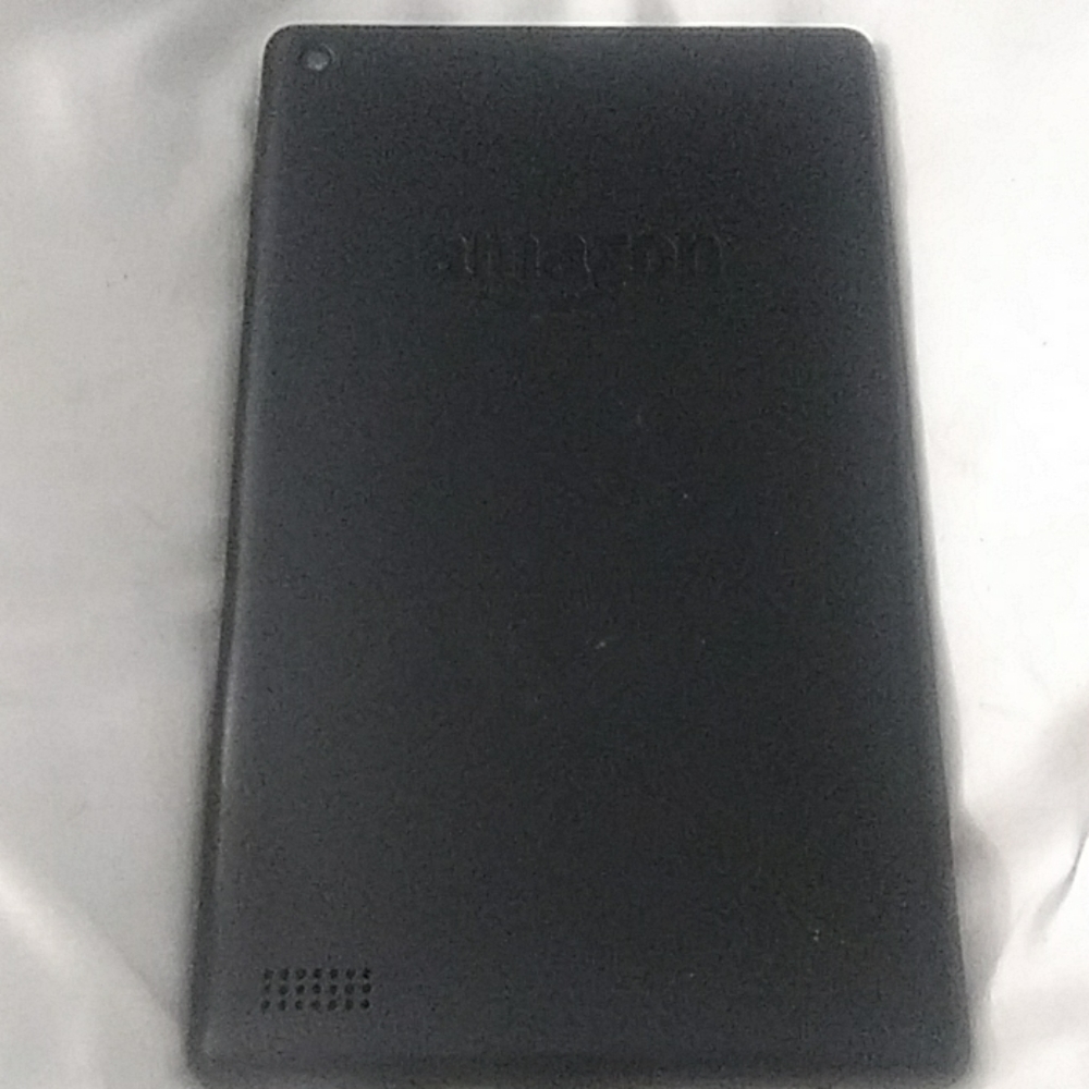 Amazon tablet - Picture 3 of 3